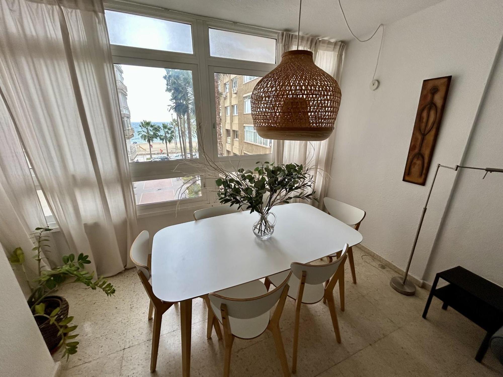 Malagueta Sol Y Playa Apartment Malaga Bagian luar foto